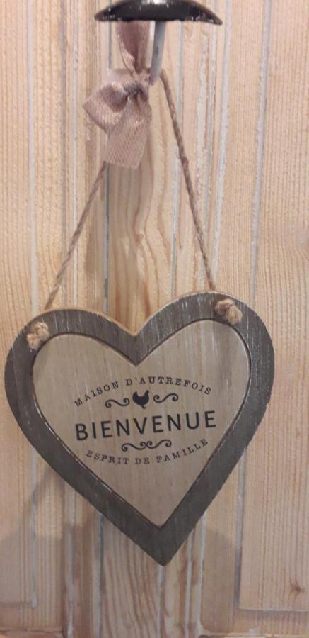 Les Tilleuls Saint-Jean-d'Avelanne エクステリア 写真